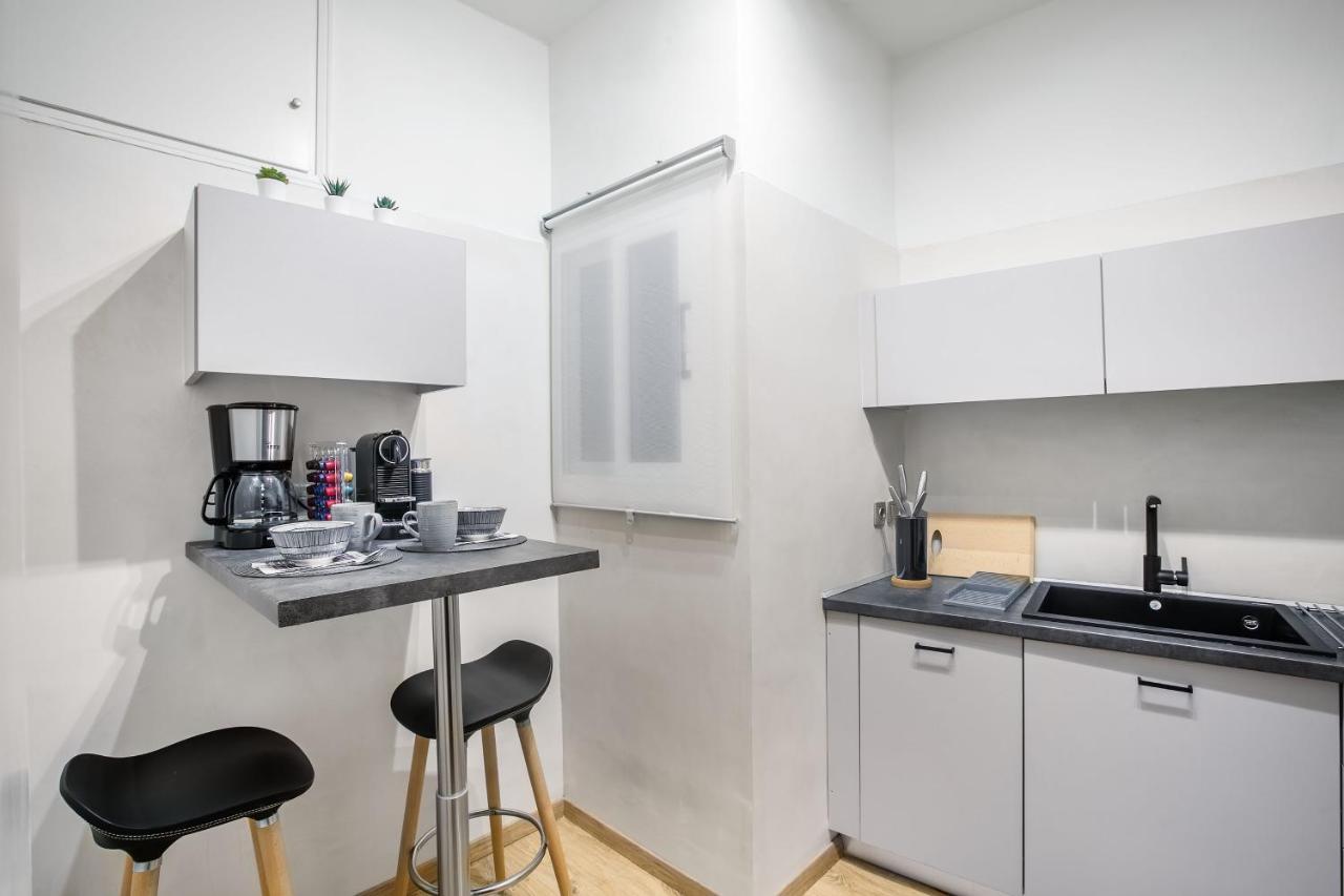 Apartmán Modern Flat In The Grounds Of Acropolis Monuments -Armonia- Atény Exteriér fotografie